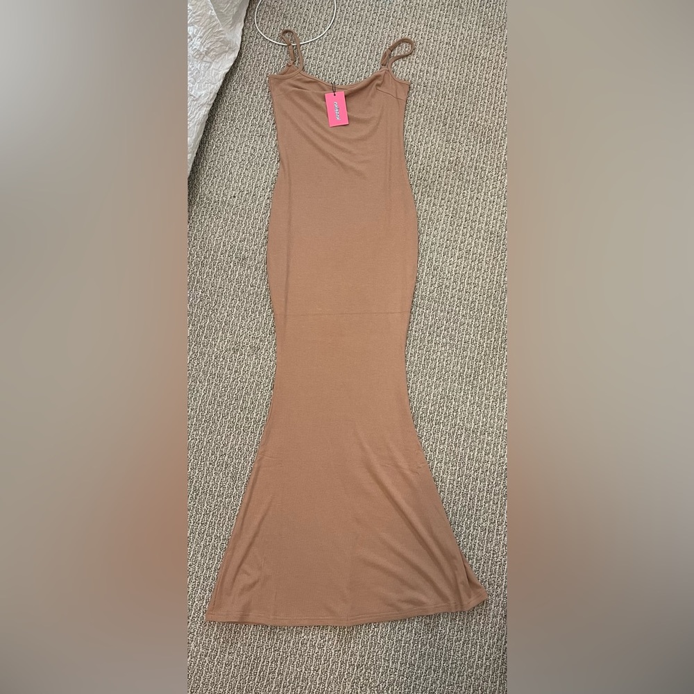 Skims type fitting dress